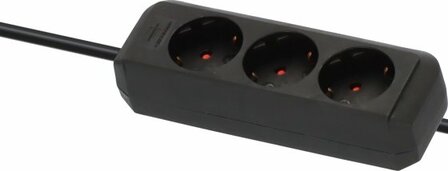 Steckdosenleiste 3-fach schwarz 1,5m H05VV-F 3G1,5