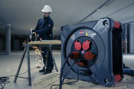 Professional Baustellen-Kabeltrommel KA 3200 5 IP44, 33m H07RN-F 3G2,5