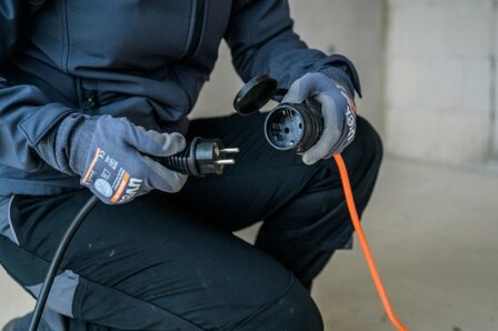 Verlangerungskabel IP44 5m AT-N05V3V3-F 3G1,5 orange