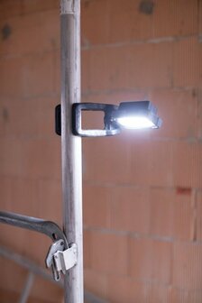 Akku LED Arbeitsleuchte CL 1050 MA, 950lm, IP65