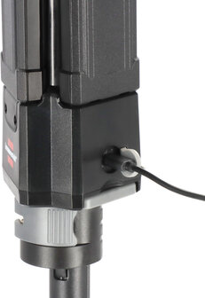 Wiederaufladbarer LED-Baustrahler mit Stativ, 2500 lm, IP65
