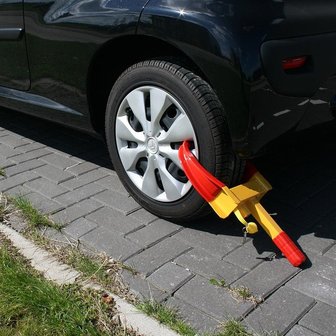 Universal-Radklemme