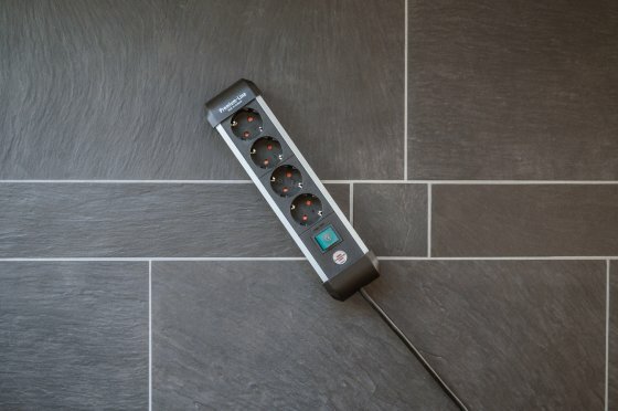 Steckdosenleiste mit Schalter 4-fach 1,8m H05VV-F 3G1,5
