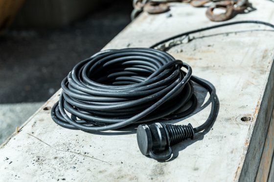 Baustellen-Verlangerungskabel IP44 25m H07RN-F 3G1,5 schwarz