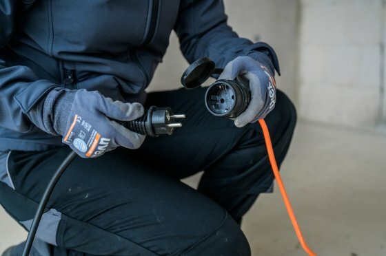 Verlangerungskabel IP44 5m AT-N05V3V3-F 3G1,5 orange