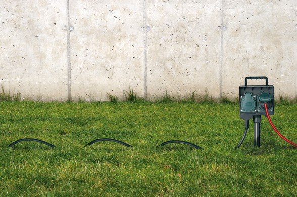 Gartensteckdose mit Erdungsspieß IP44 4fach 1,4m H07RN-F 3G1,5