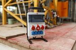 Tragbarer Stromverteiler BSV 4 IP44 2m H07RN-F5G4,0 1x32A + 2x16A