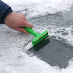 Eiskratzer mit Messingklinge